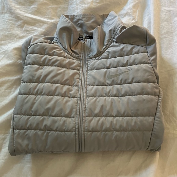 Women’s Nike Running Zip Up - Picture 1 of 7